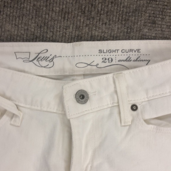 Best quality low rise jeans! - Picture 2 of 4